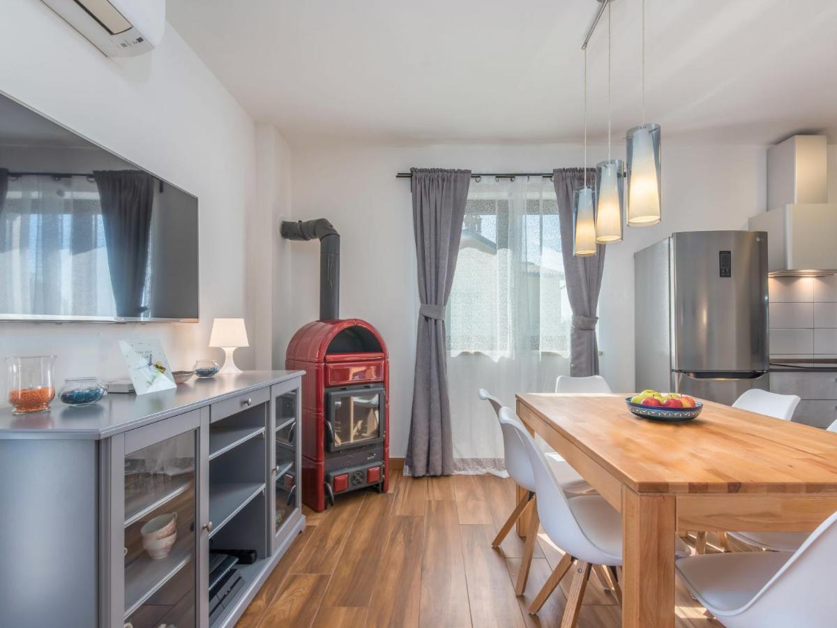 Holiday Home Villa Joy By Interhome Novigrad Istria 외부 사진