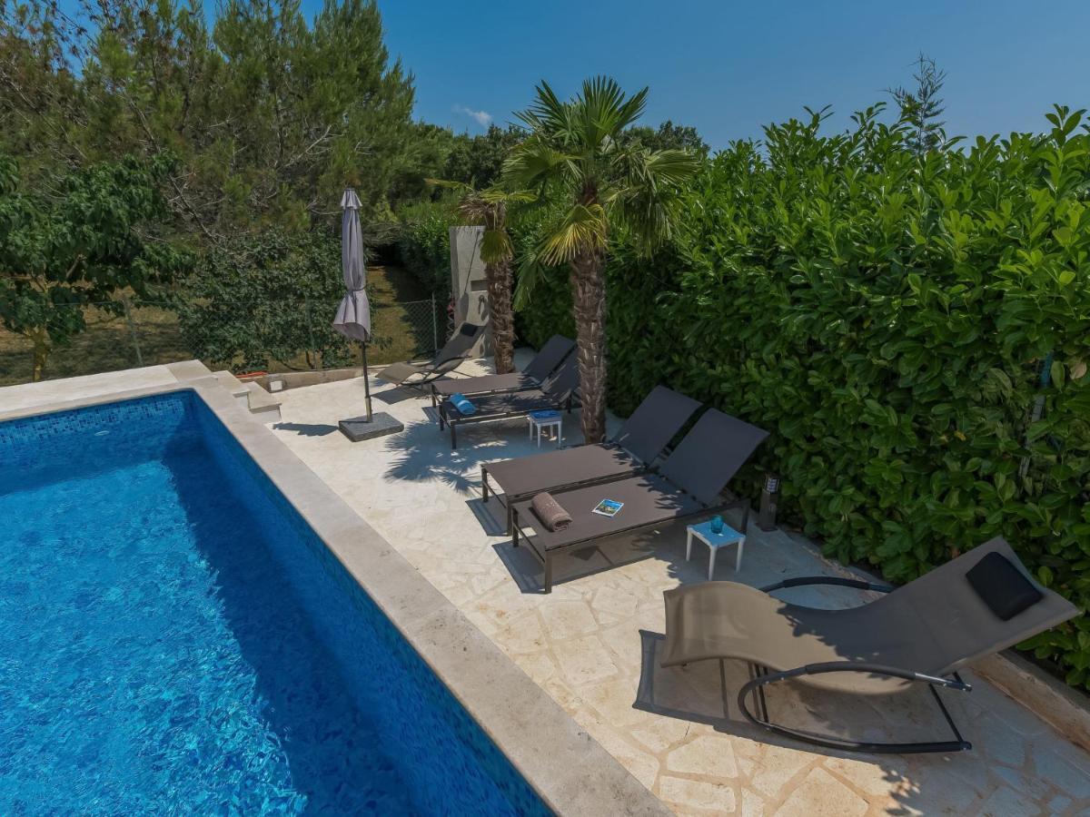 Holiday Home Villa Joy By Interhome Novigrad Istria 외부 사진